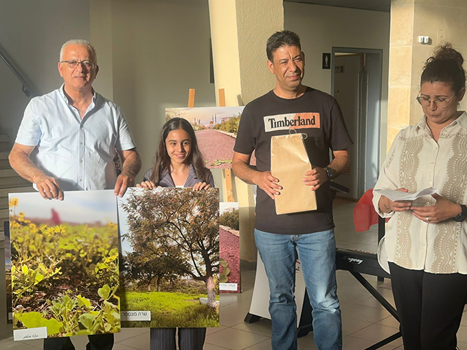 حفل توزيع الجوائز على المشاركين بمسابقة التصوير في وادي قانا